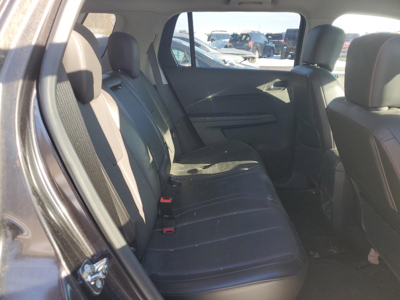 2015 GMC Terrain - Image 11