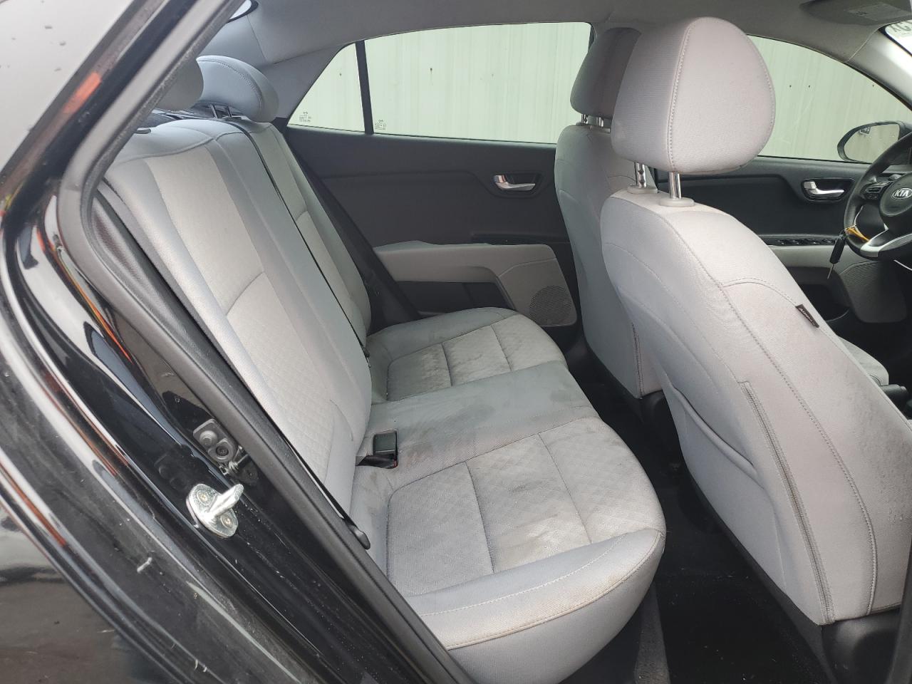 2019 Kia Rio - Image 10