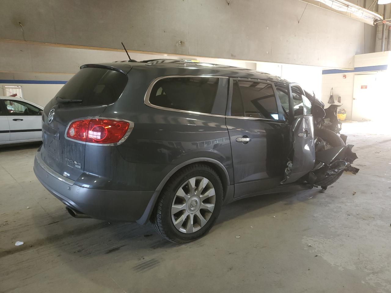 2011 Buick Enclave - Image 3