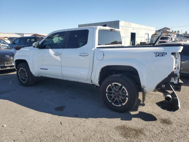  TOYOTA TACOMA 2024 White