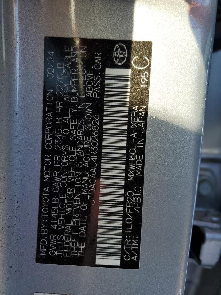 2024 Toyota Prius - Image 12