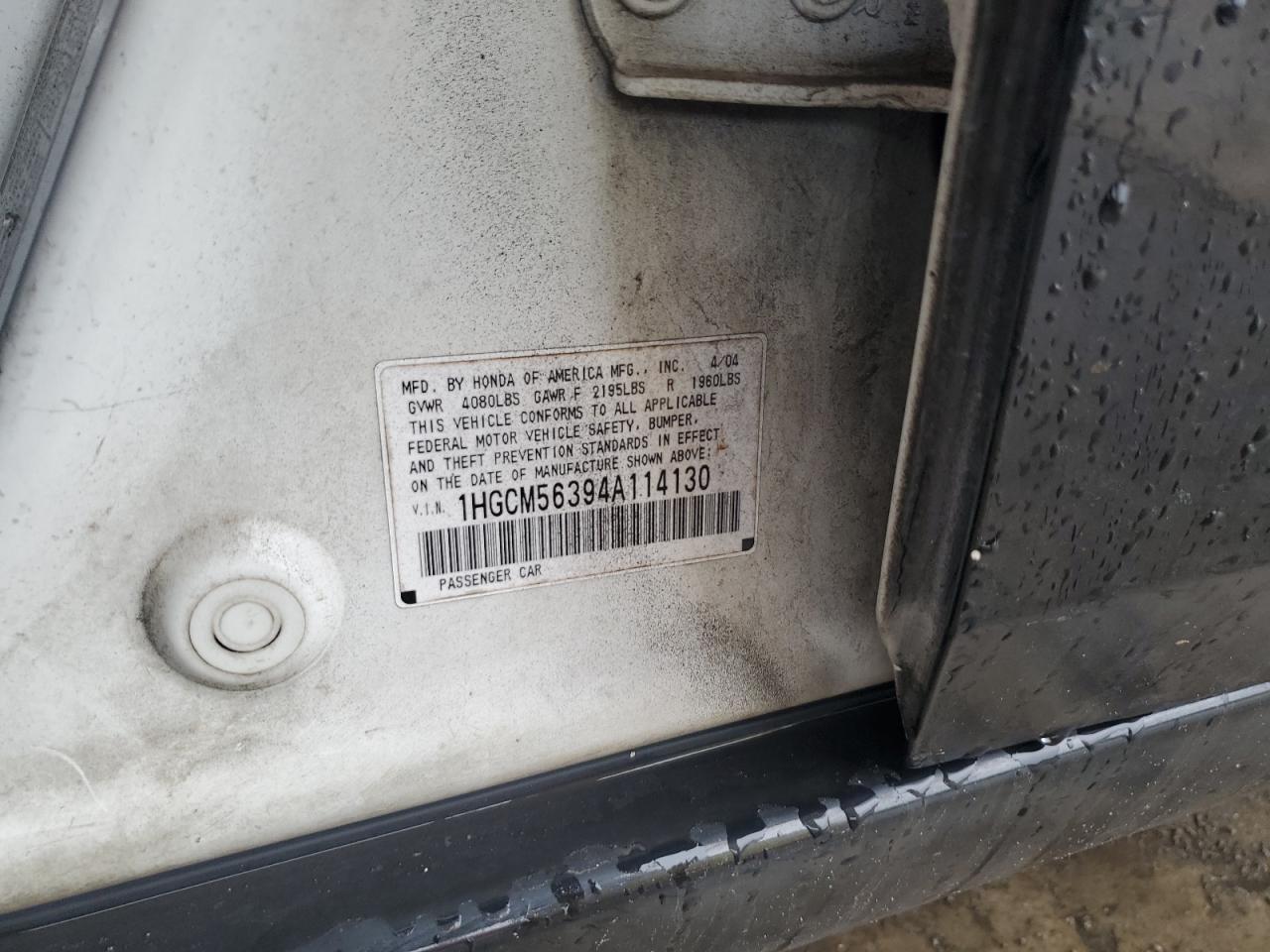 2004 Honda Accord - Image 12