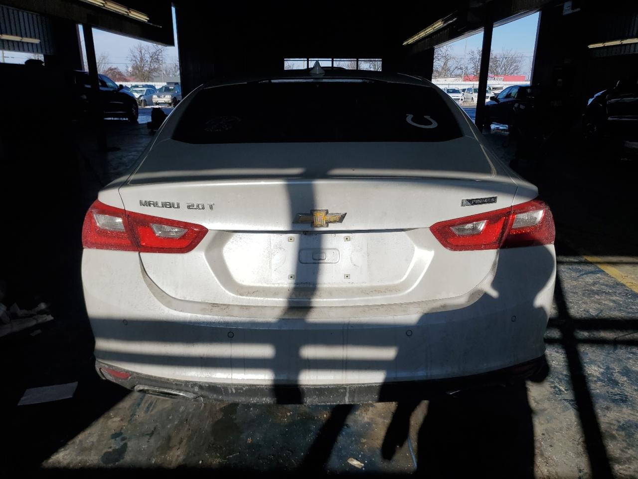 2017 Chevrolet Malibu - Image 6