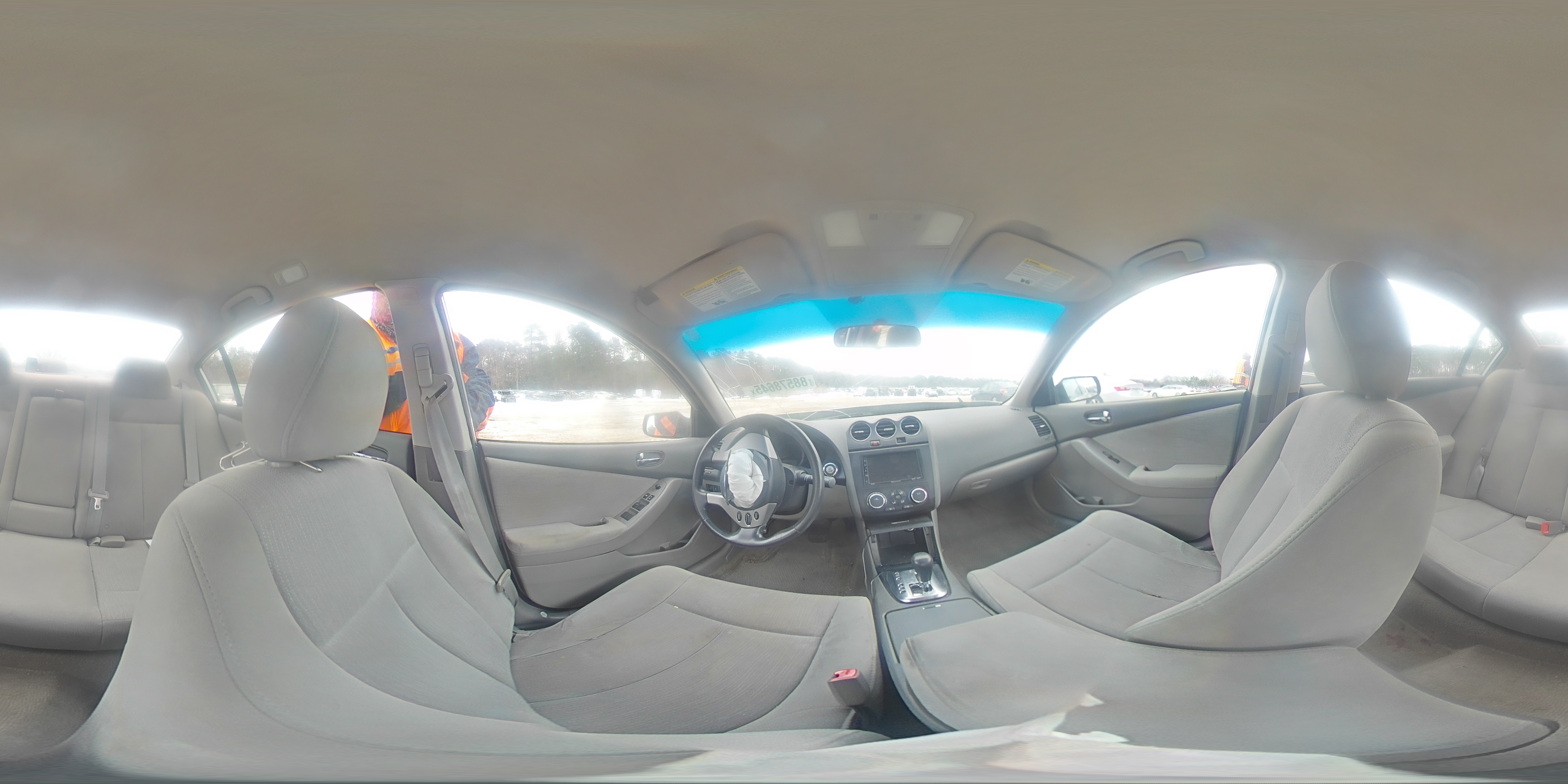 2011 Nissan Altima - Image 12