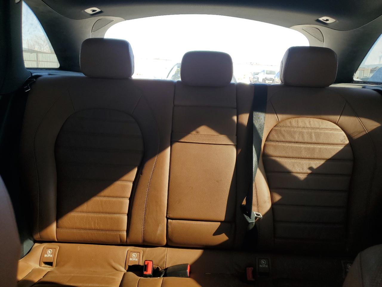 2016 Mercedes-Benz GLC - Image 10