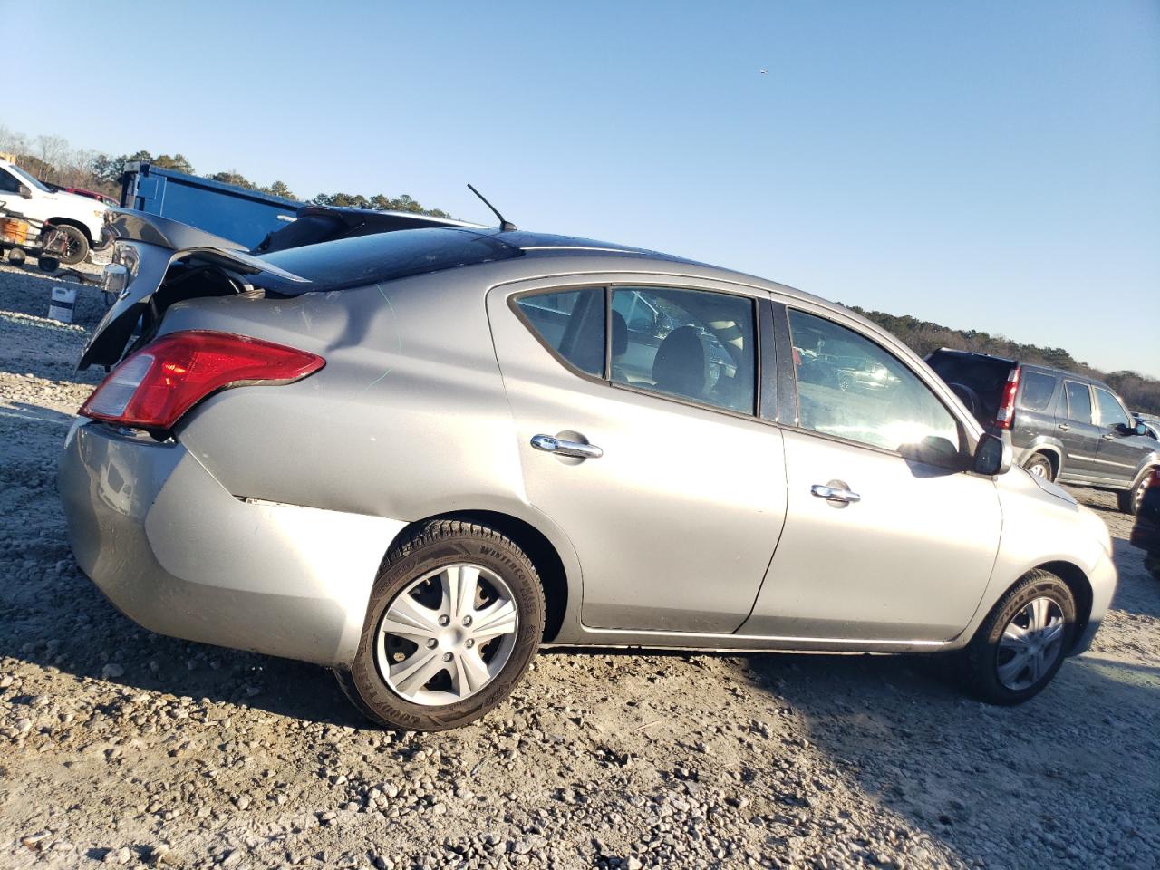 2014 Nissan Versa - Image 3