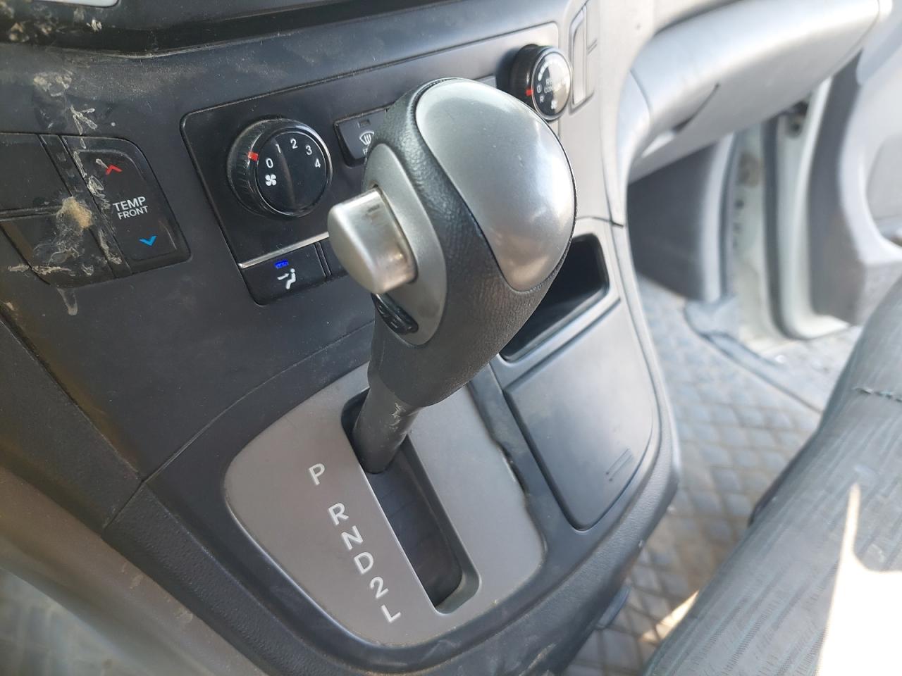 KMJWA37R6HU890600 - 2017 HYUNDAI H1 - #88565425