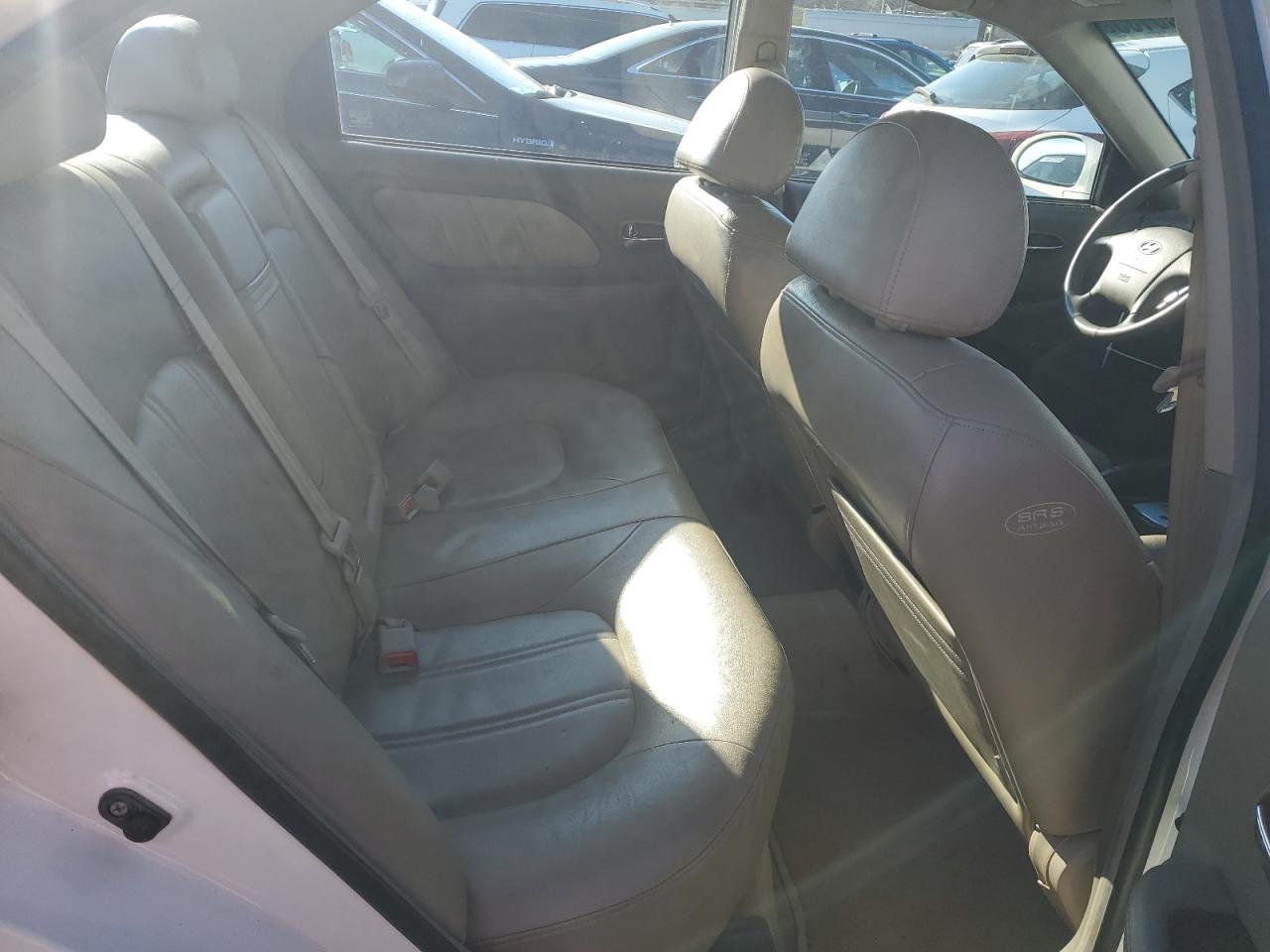 2005 Hyundai Sonata - Image 10