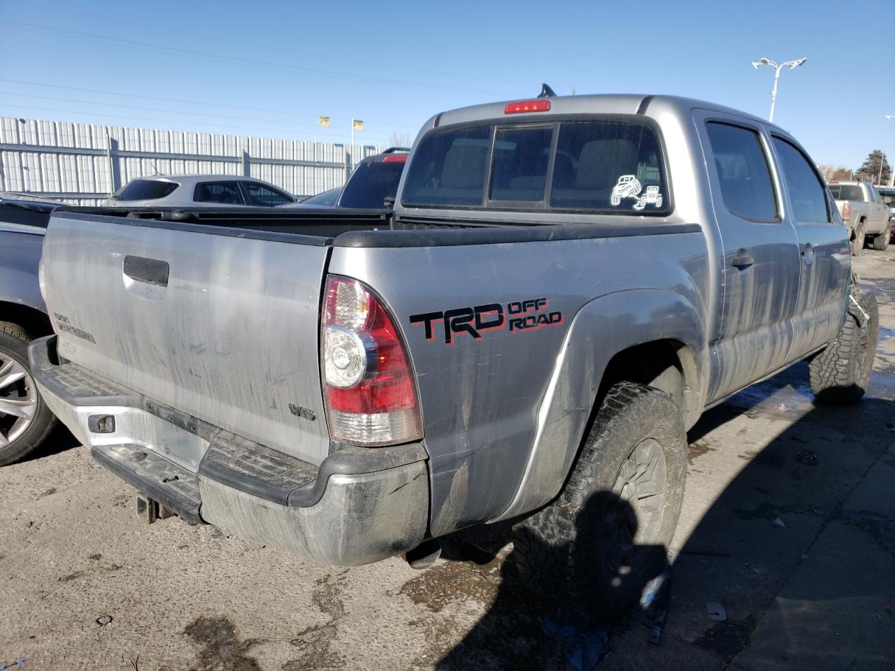 VIN 3TMLU4EN3FM178083 2015 TOYOTA TACOMA no.3