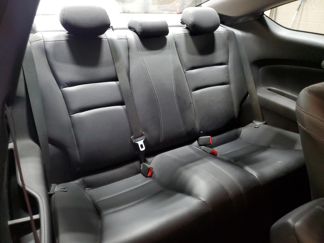 2014 Honda Accord - Image 10