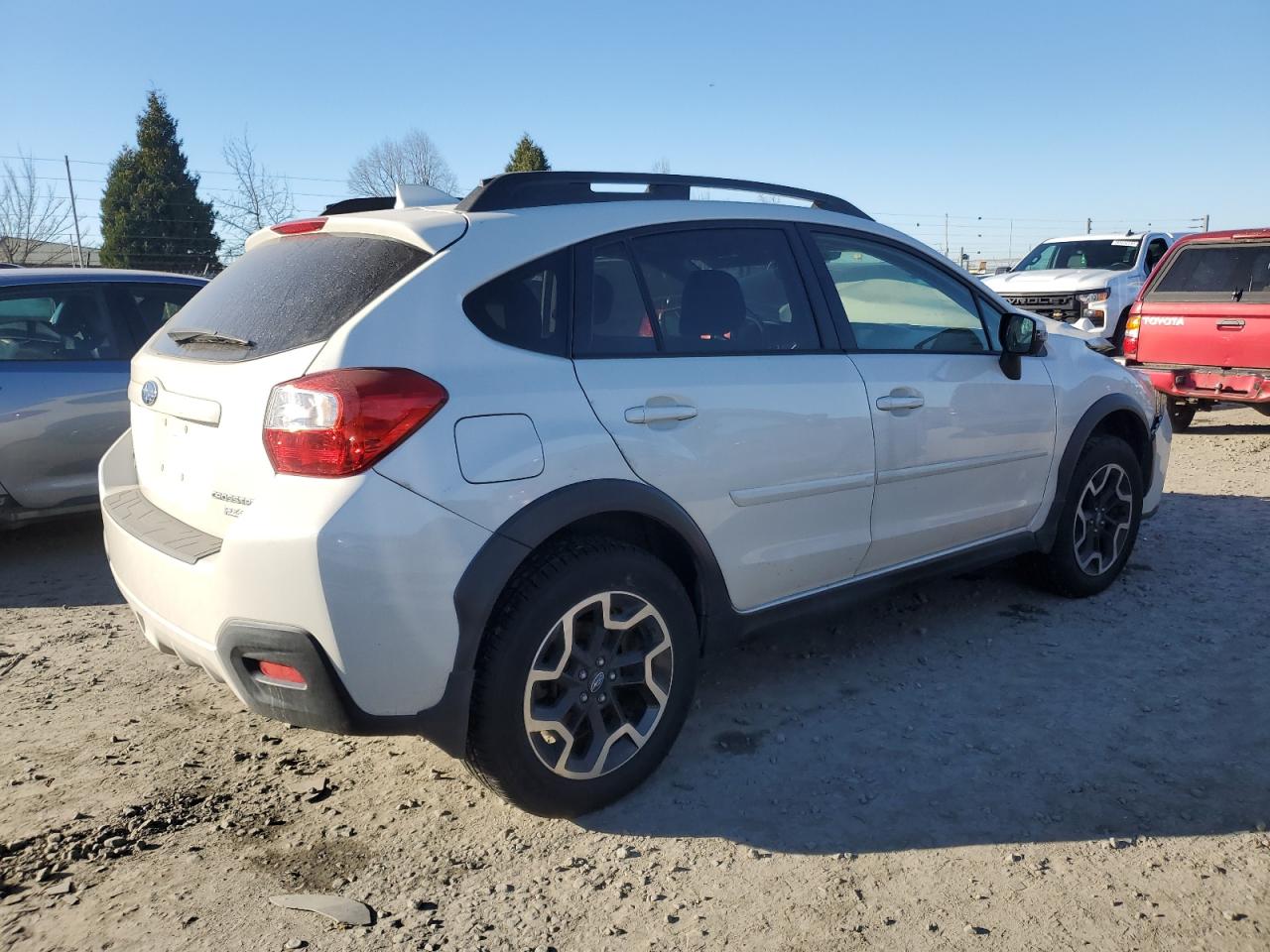 2017 Subaru XV - Image 3