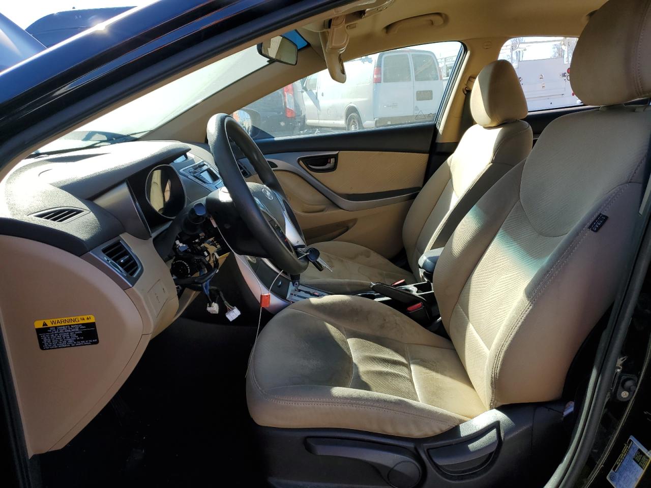 2011 Hyundai Elantra - Image 7