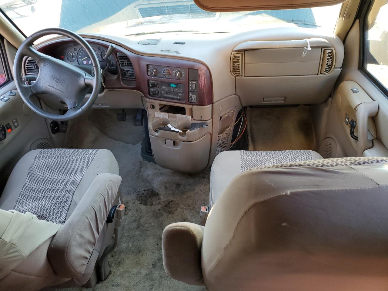 1998 GMC Safari - Image 8