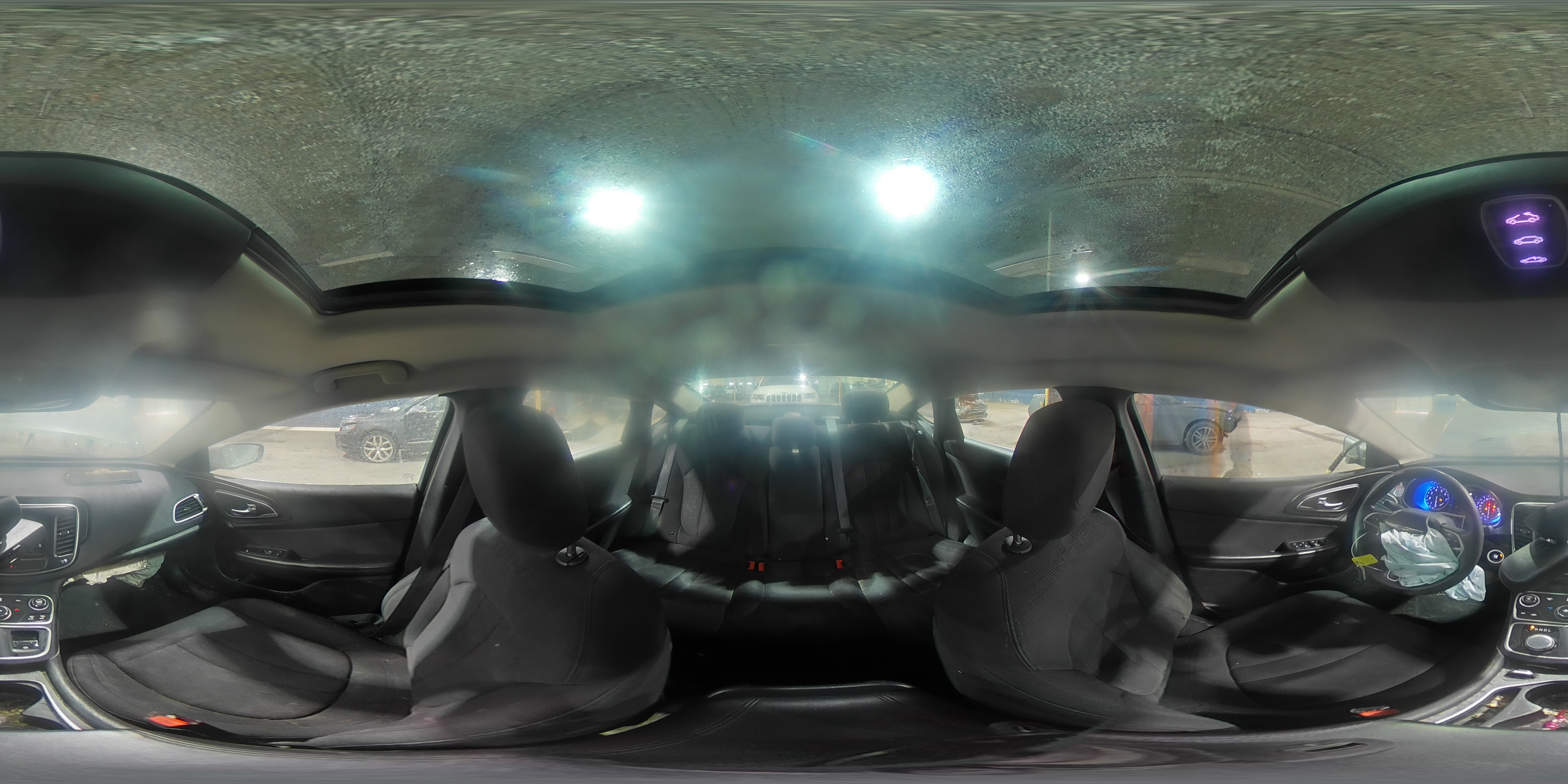 2015 Chrysler 200 - Image 14