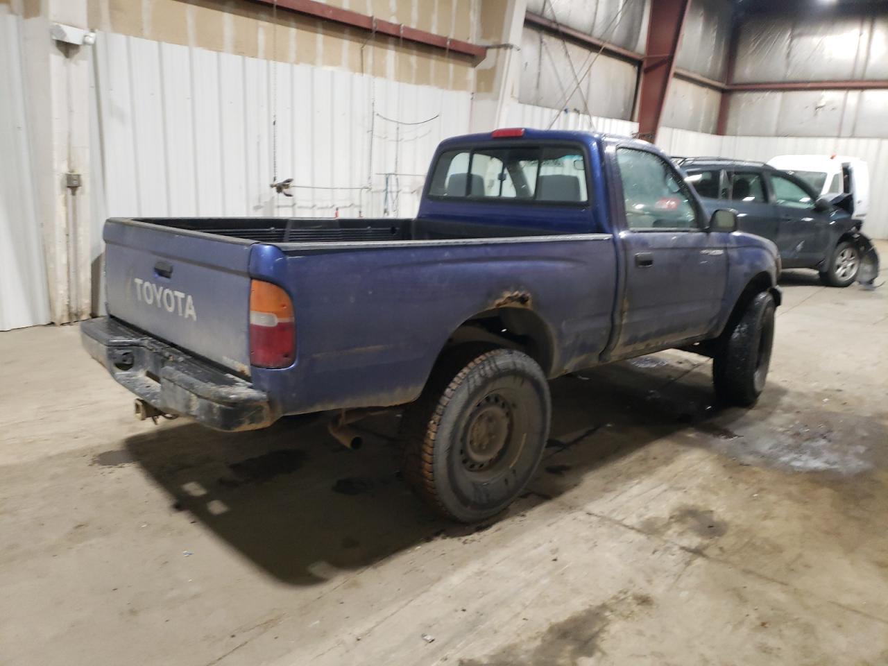 1995 Toyota Tacoma - Image 3