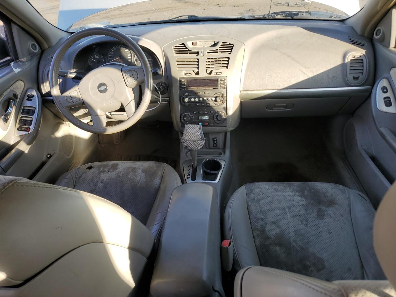 2005 Chevrolet Malibu - Image 8