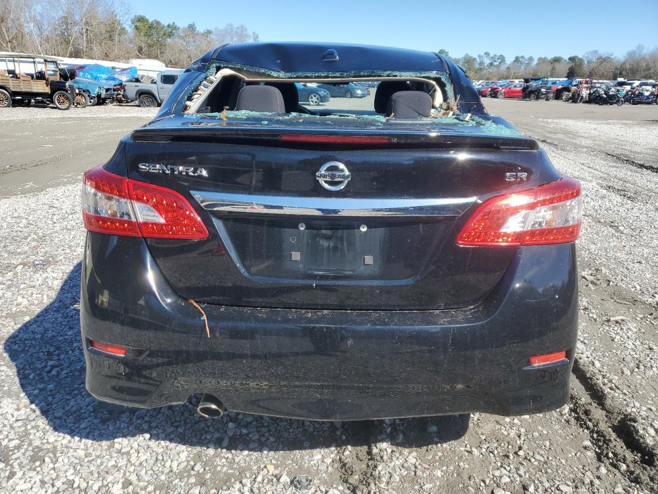 2015 Nissan Sentra - Image 6