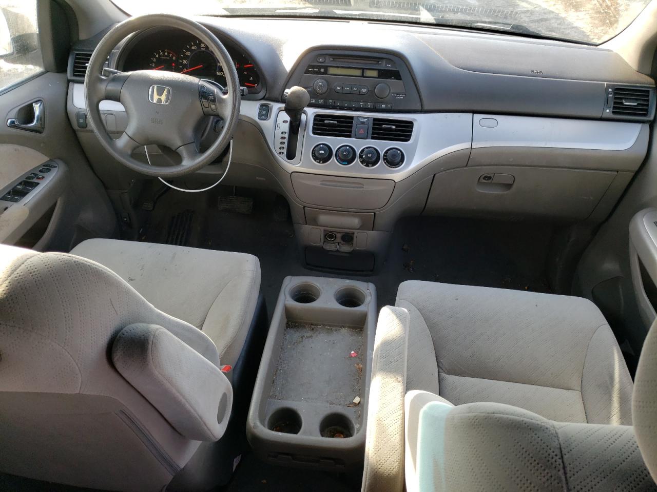 2010 Honda Odyssey - Image 8