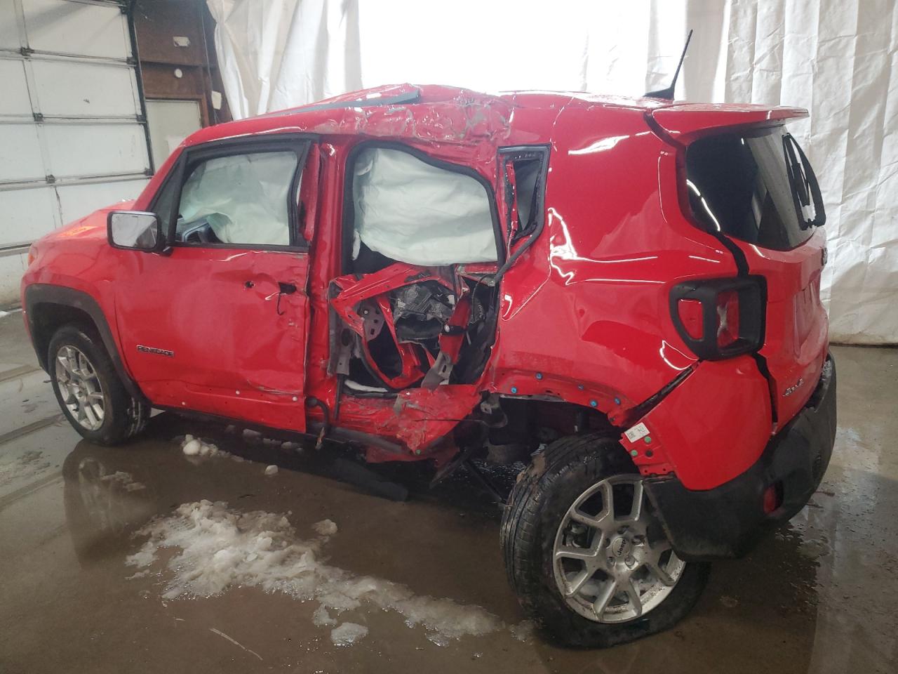 VIN ZACNJDB11PPP70158 2023 JEEP RENEGADE no.2