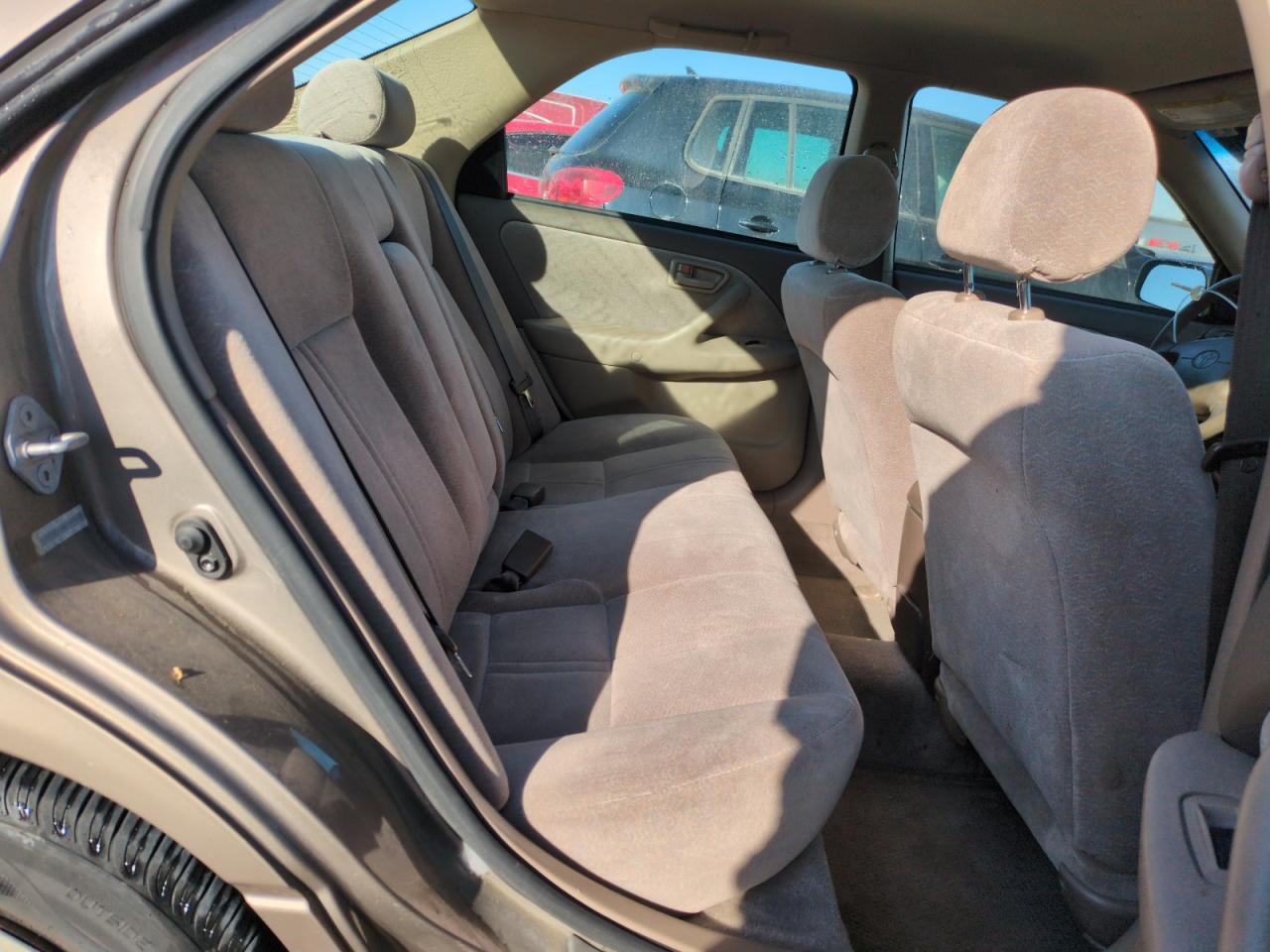 1999 Toyota Camry - Image 10