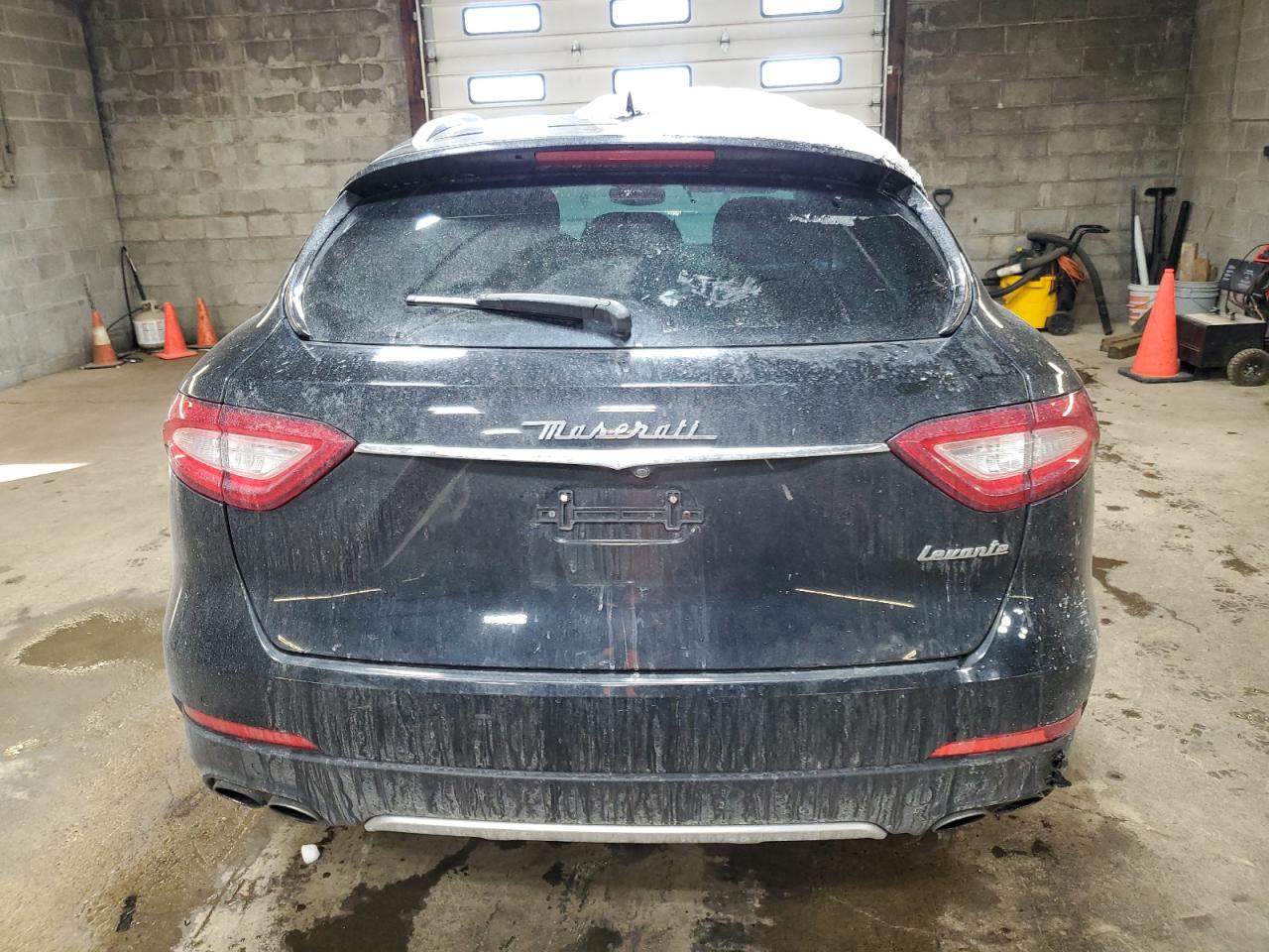 2017 Maserati Levante - Image 6