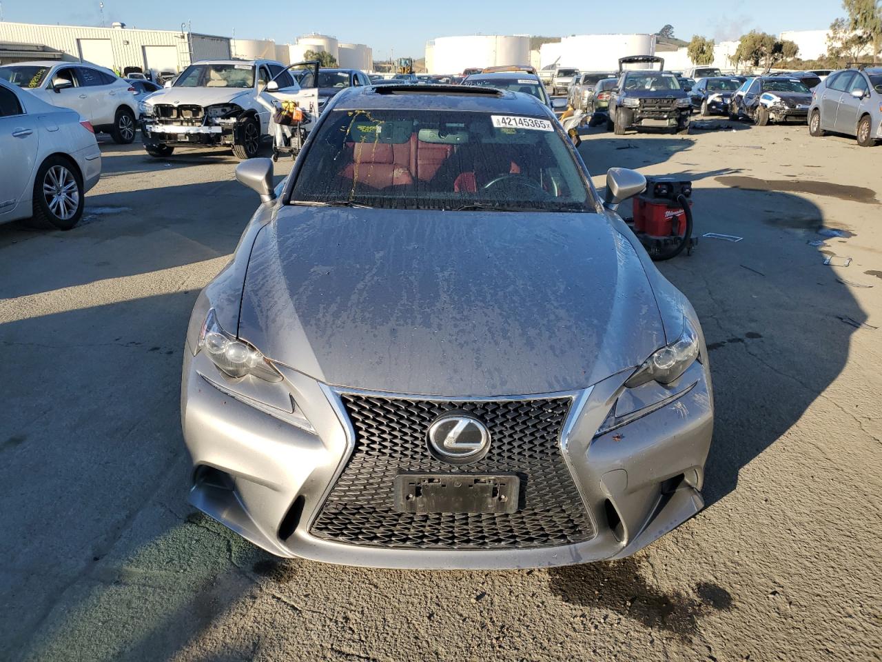 2016 Lexus IS - Image 5