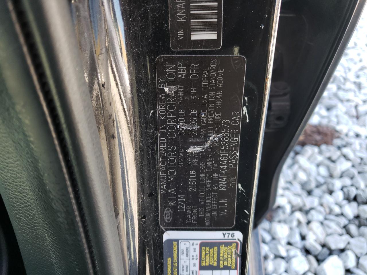 2015 Kia Forte - Image 12