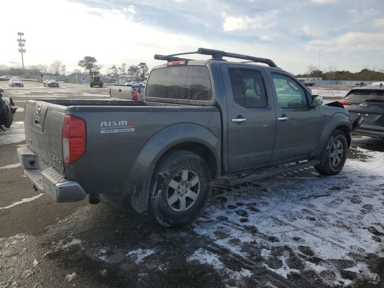 2005 Nissan Navara (Frontier) - Image 3