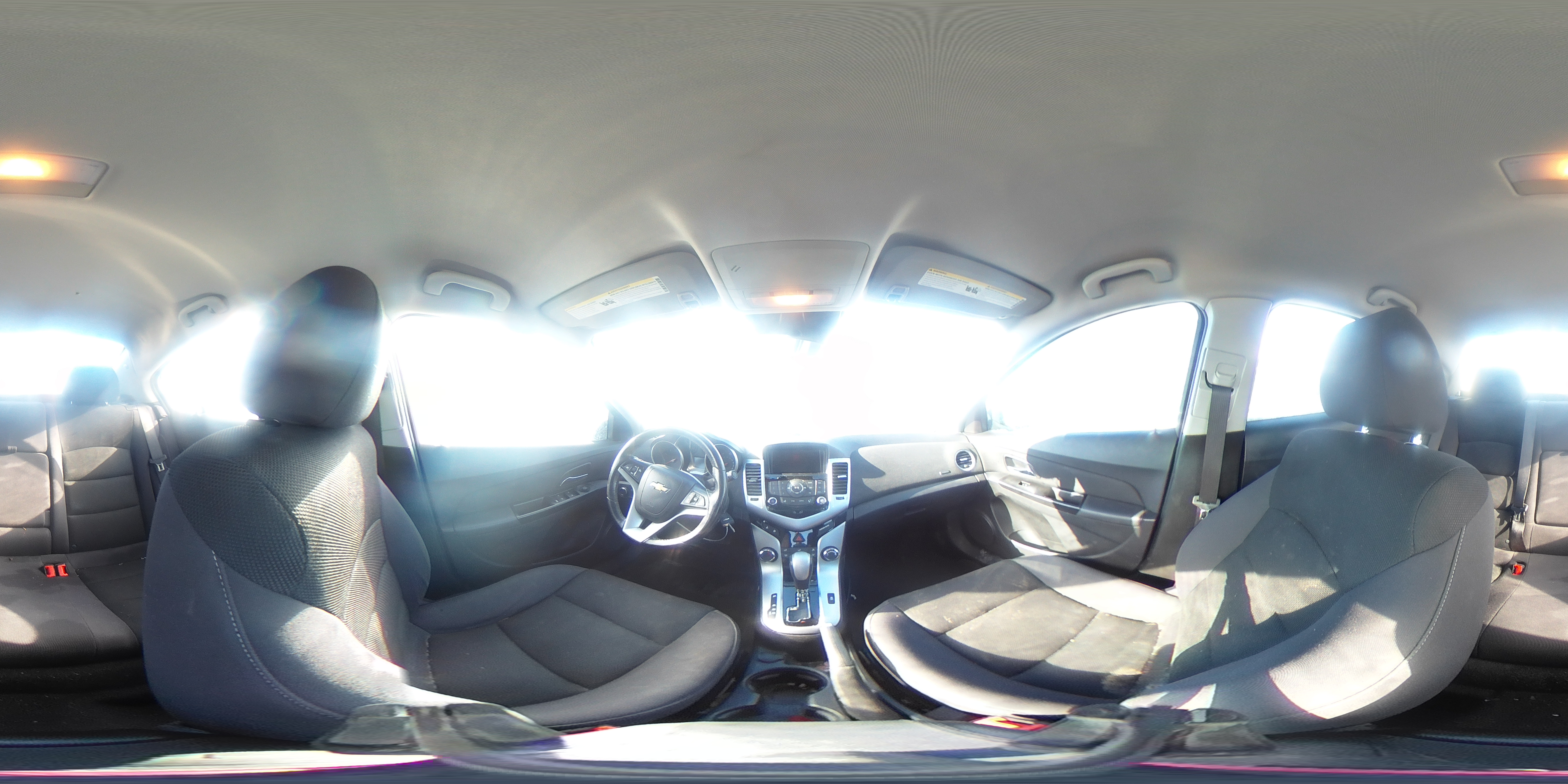 2014 Chevrolet Cruze - Image 12