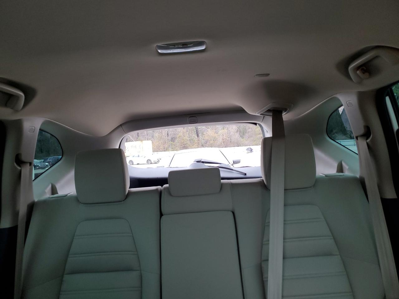 2017 Honda CR-V - Image 10