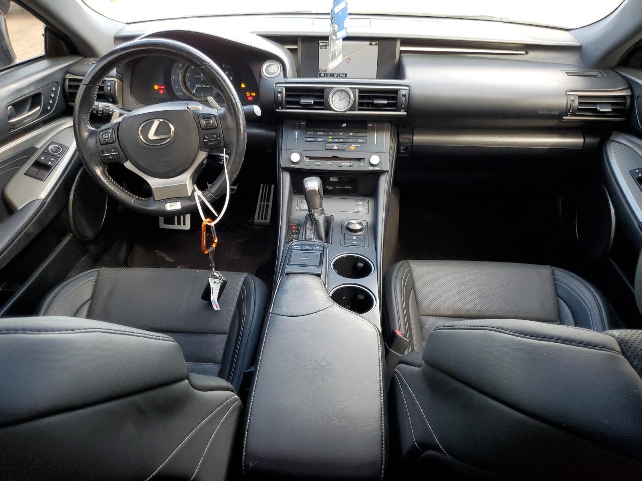 2017 Lexus RX - Image 8