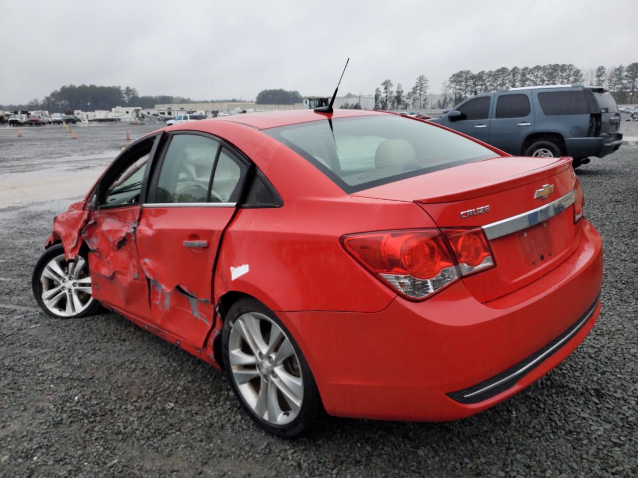 2014 Chevrolet Cruze - Image 2