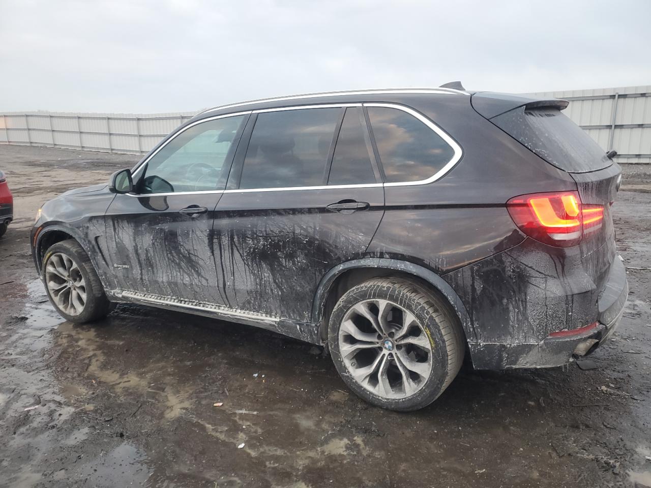 5UXKR2C35H0U24090 BMW X5 2017. Фото: 1