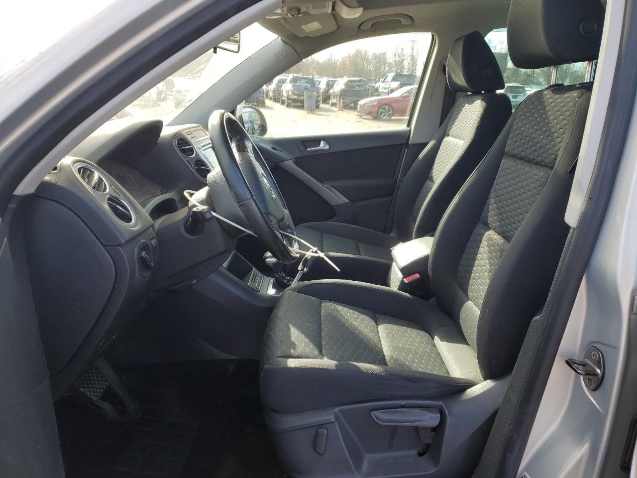 2010 Volkswagen Tiguan Se VIN: WVGBV7AX2AW510651 Lot: 41699925