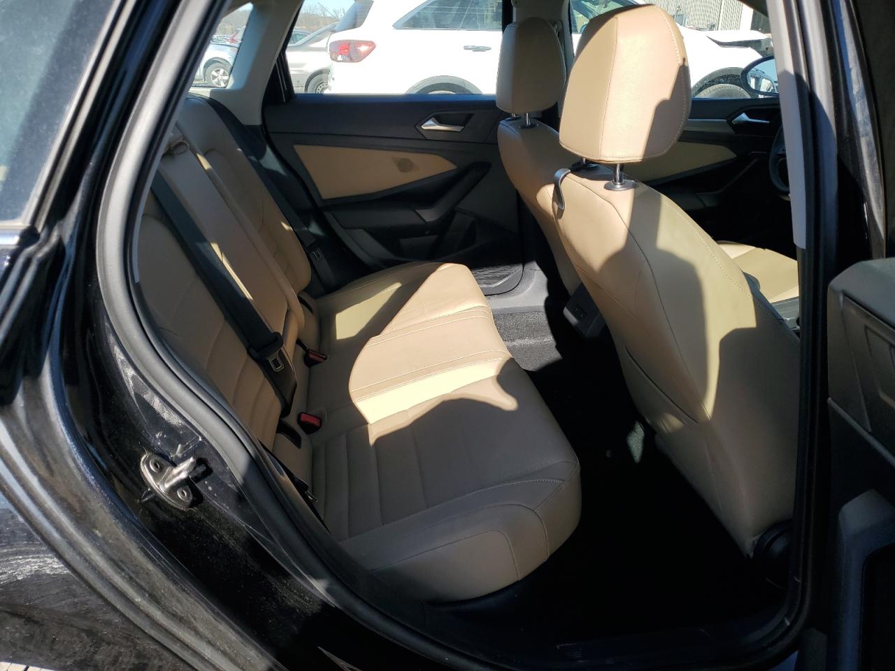 2021 Volkswagen Jetta - Image 10