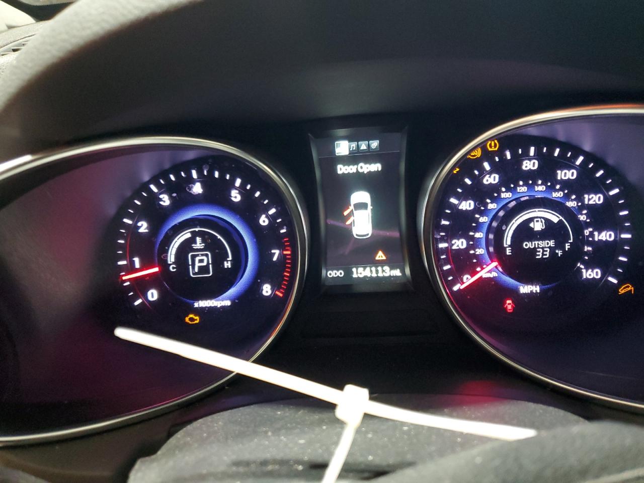 2016 Hyundai Santa Fe - Image 9