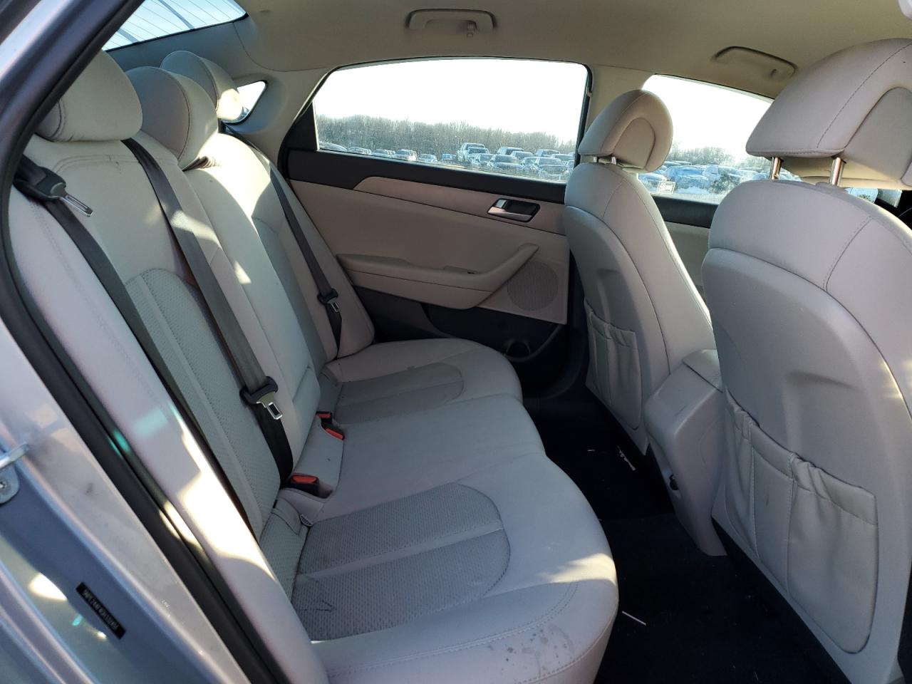 2016 Hyundai Sonata - Image 10