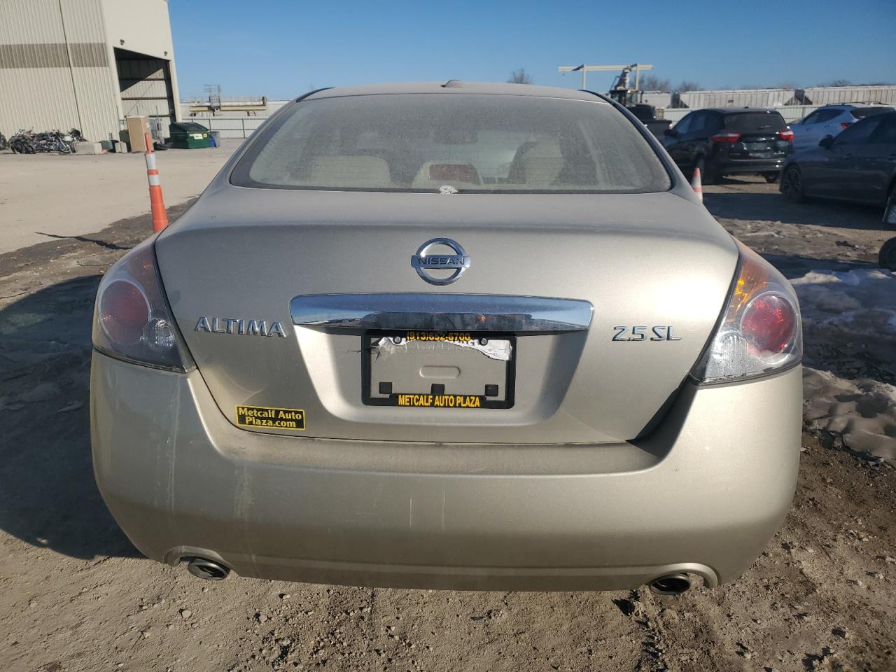 2010 Nissan Altima - Image 6