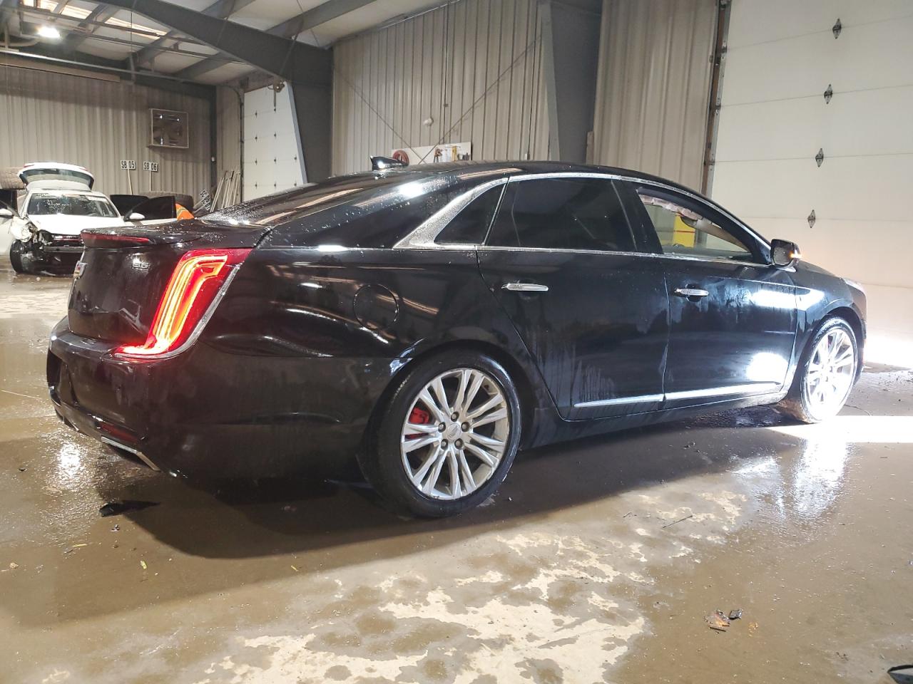 2018 Cadillac XTS - Image 3