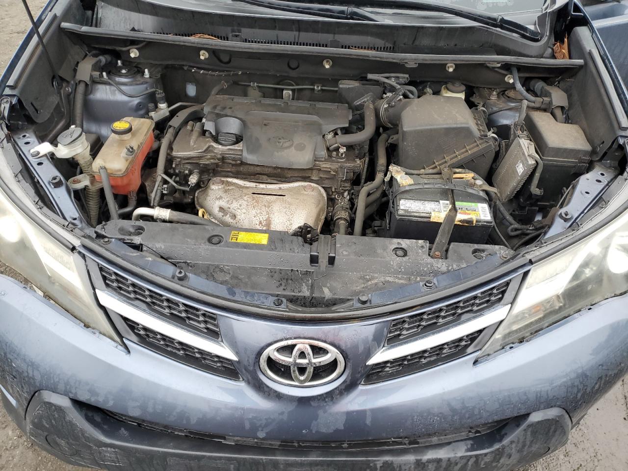 2014 Toyota RAV 4 - Image 13