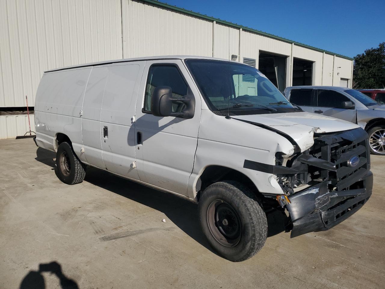 2012 Ford Econoline - Image 4
