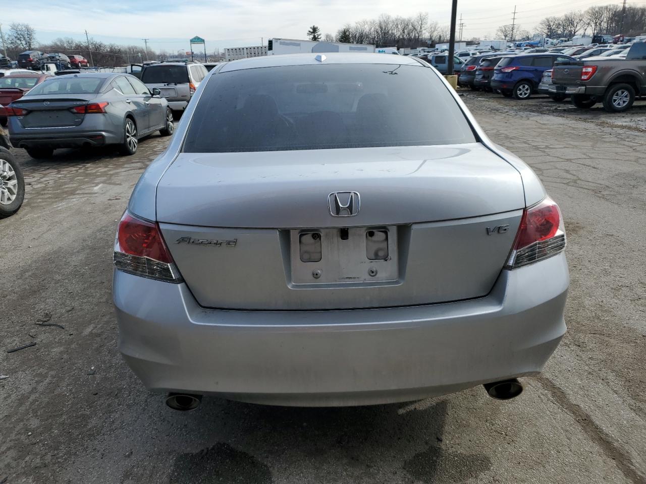 2009 Honda Accord - Image 6