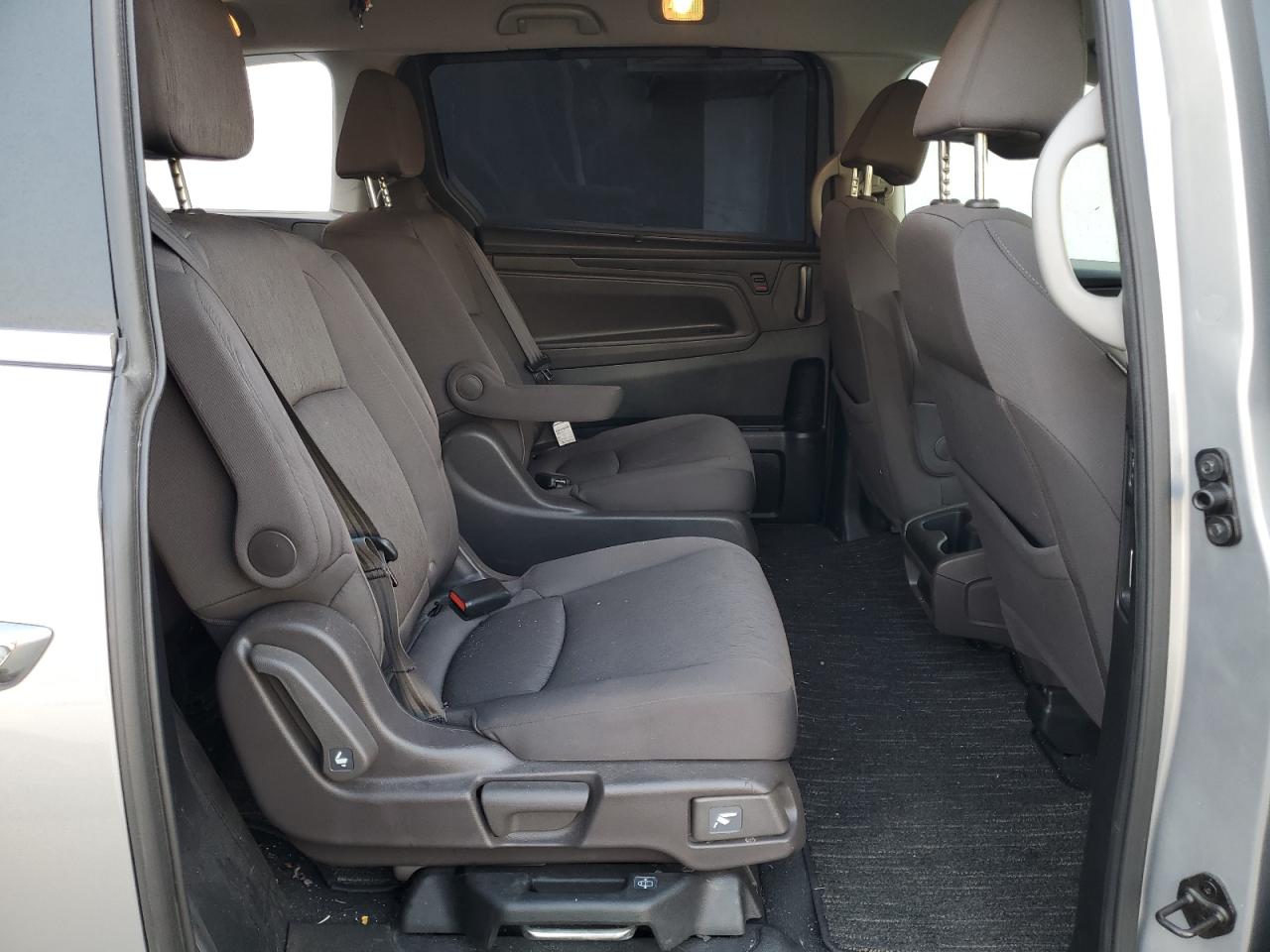2022 Honda Odyssey - Image 11