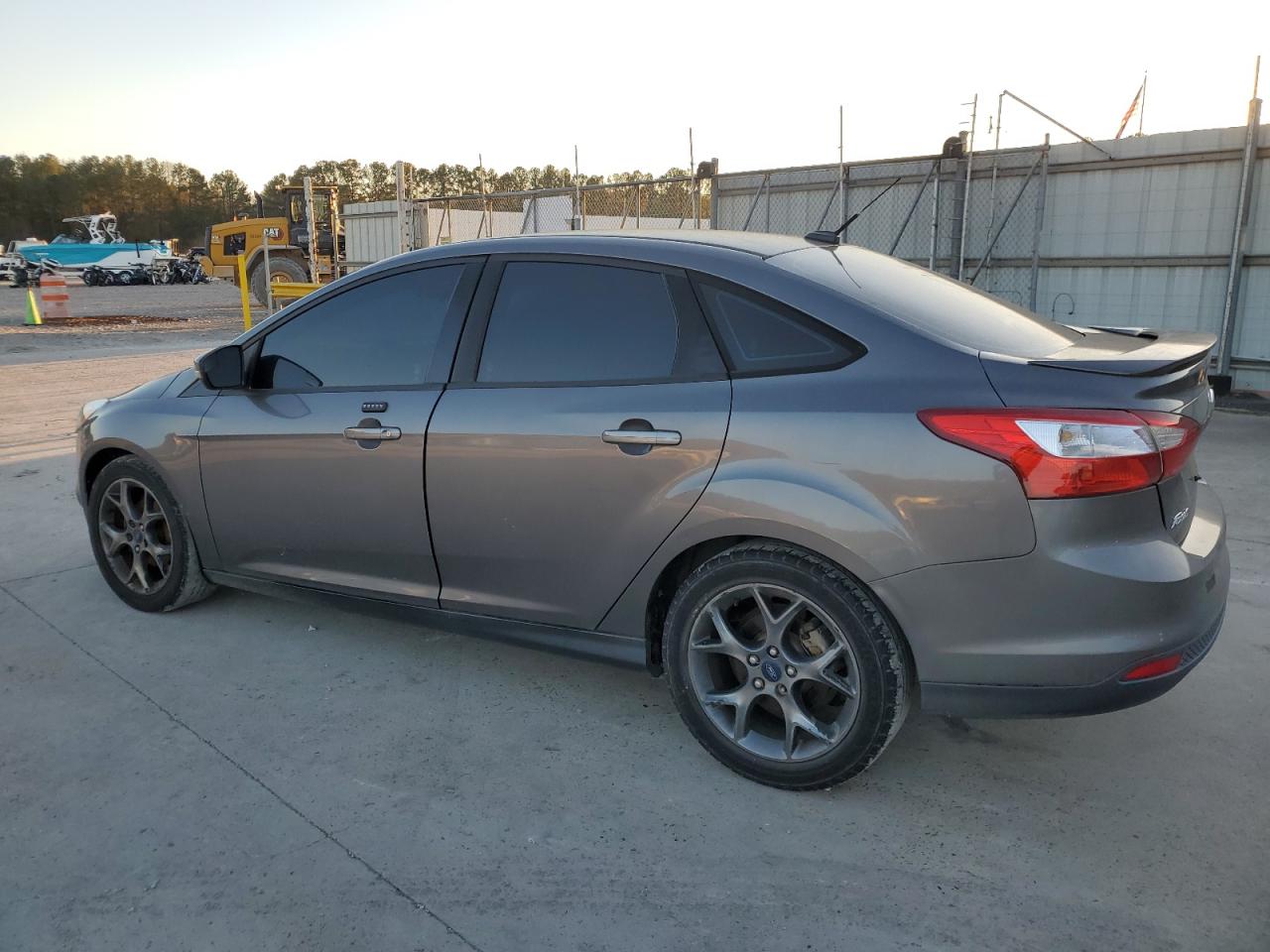 VIN 1FADP3F29DL317633 2013 FORD FOCUS no.2