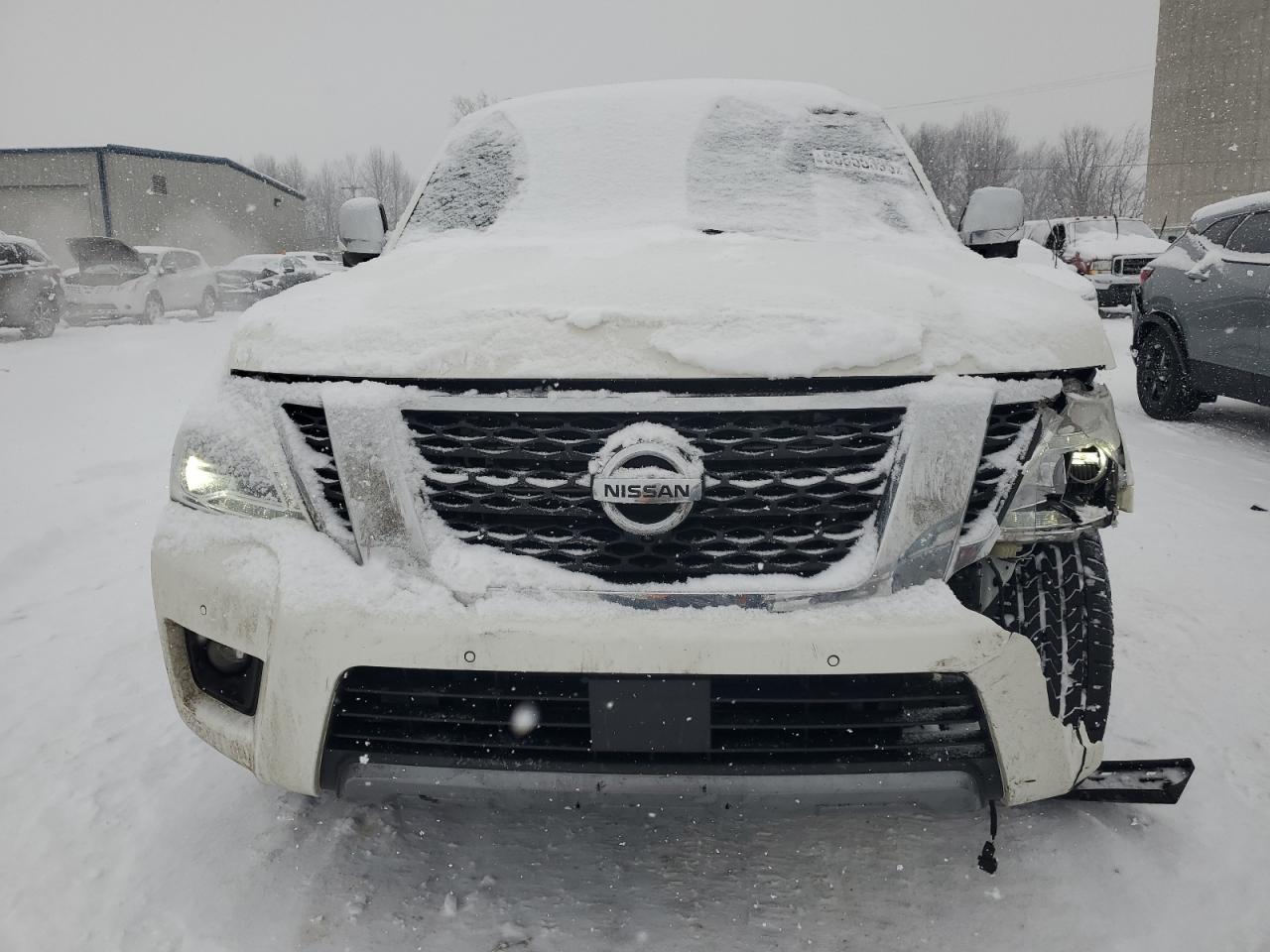 2020 Nissan Armada - Image 5