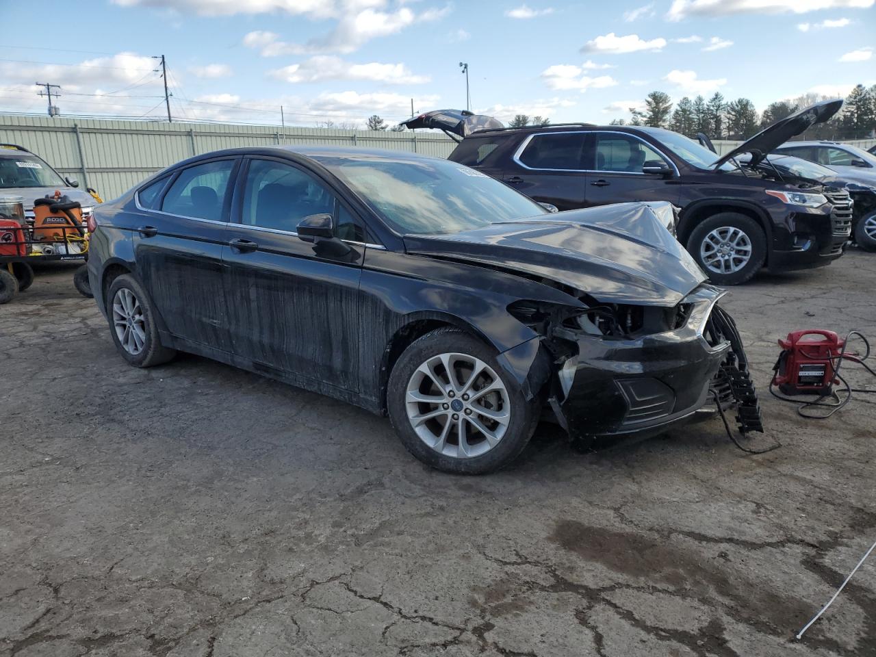 2020 Ford Fusion - Image 4