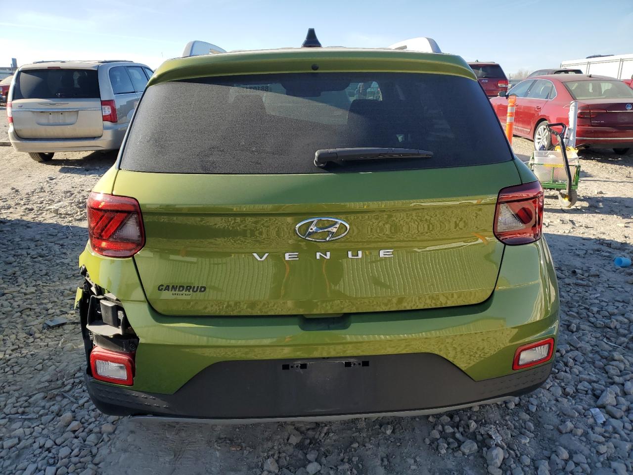 2022 Hyundai Venue - Image 6
