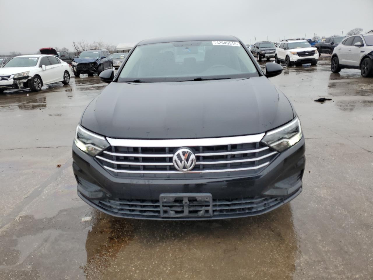 2019 Volkswagen Jetta - Image 5