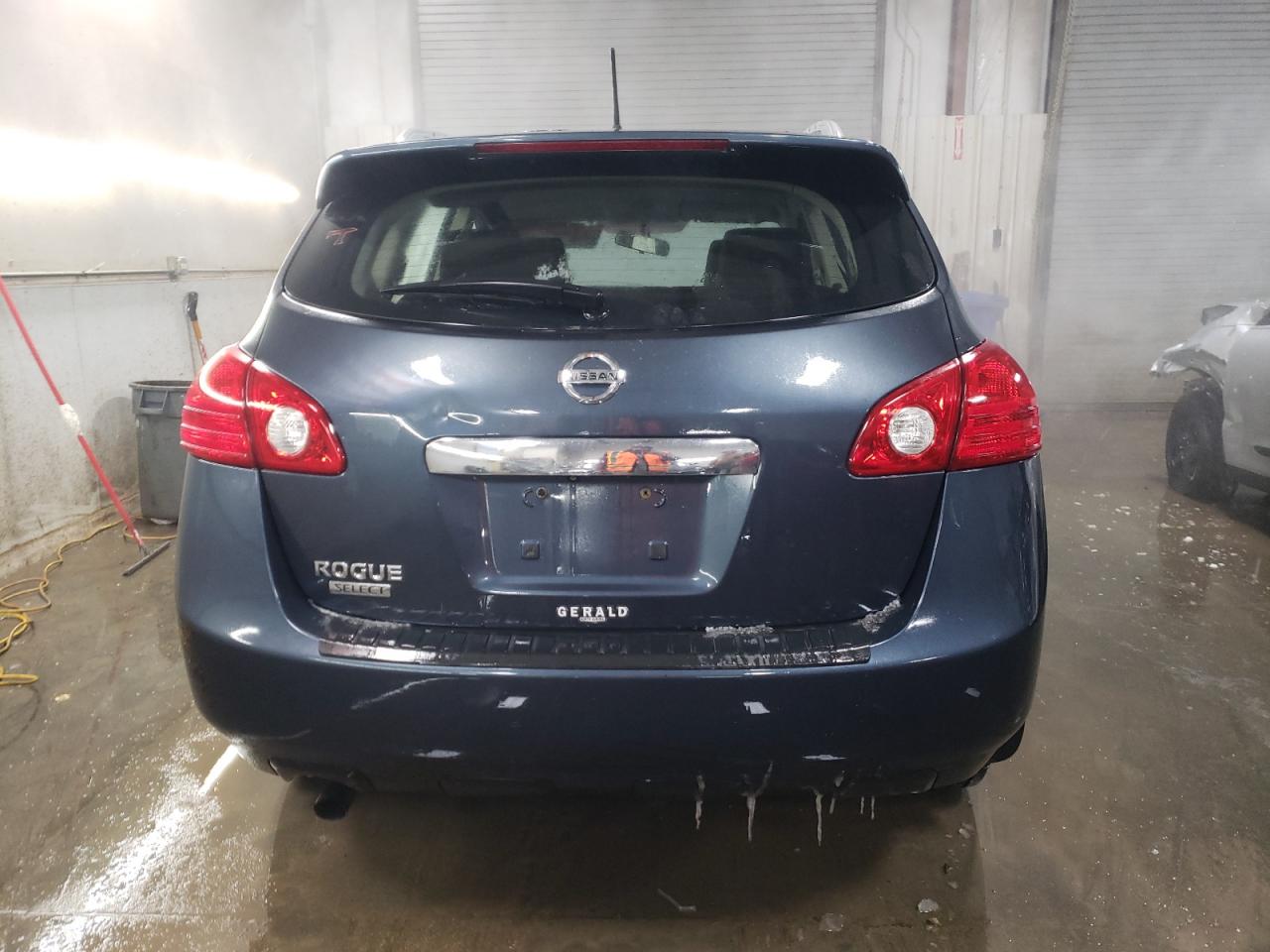 2014 Nissan Rogue - Image 6
