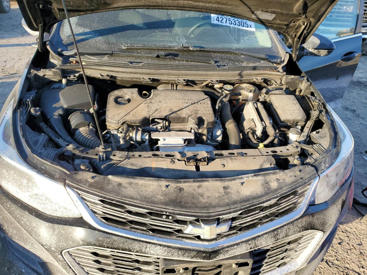 2018 Chevrolet Cruze - Image 11